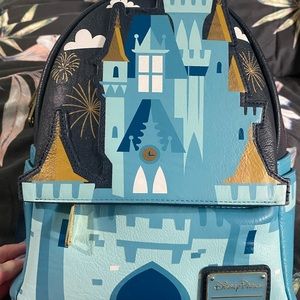 RARE 2019 Disney Cinderella Castle Loungefly.